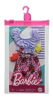 Coffret Tenue ​Barbie avec haut court violet, jupe florale, sac à main en forme de lèvres et épingle à cheveux «Boss Girl»