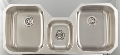 American Imaginations 46.875-in. W CSA Approved Stainless Steel Kitchen Sink With 3 Bowl And 18 Gauge AI-27707