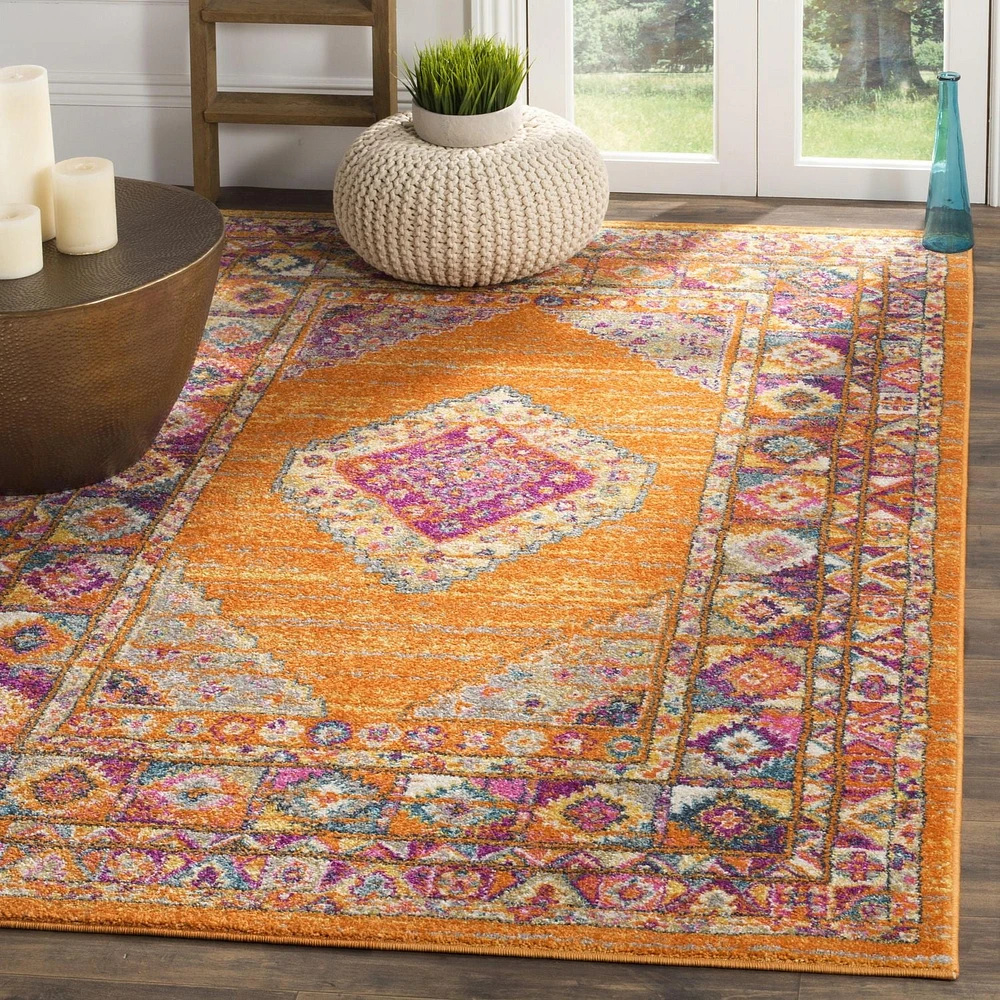 SAFAVIEH Madison Emmet Traditional Area Rug
