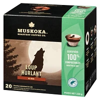 Dosettes de café Loup Hurlant de Muskoka Roastery Coffee Co. à torréfaction foncée moyenne en emballage d'une portion
