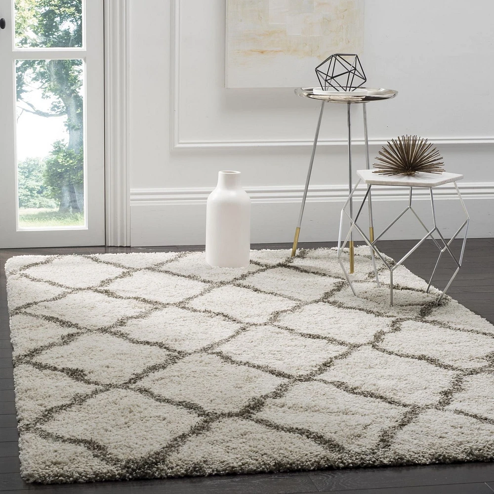 Safavieh Hudson Aline Geometric Shag Area Rug