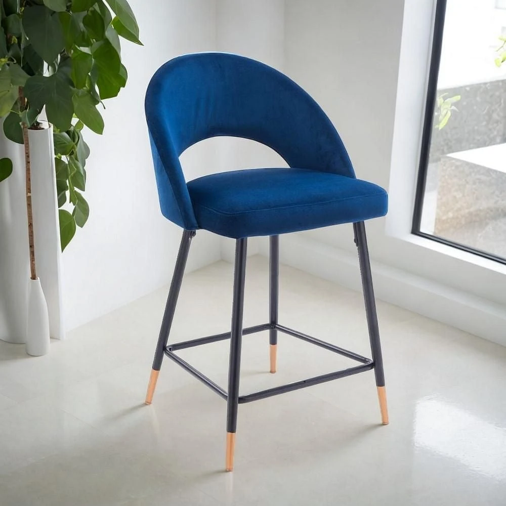 Tabouret en velours avec pieds en métal noir