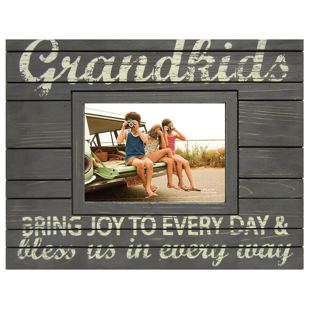Cadre photo Grandkids de hometrends en madrier 5 x 7 po