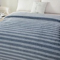 Couverture en peluche cationique Mainstays Taille : 1 place - Très grand
