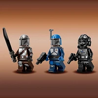 LEGO Star Wars Le chasseur Fang mandalorien contre l'Intercepteur TIE 75348 Ensemble de construction (957 pièces) Comprend 957 pièces, 9+ ans
