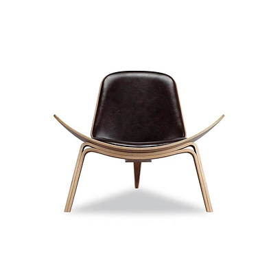 Chaise à coque Hans Wegner de Nicer Furniture pour l'intérieur