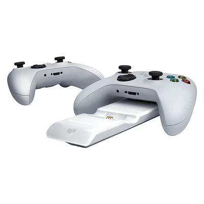 PDP METAVOLT Dual Charger: Flash White - Xbox Series X|S, & Xbox One, PDP METAVOLT Charger: White