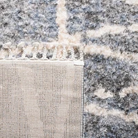 SAFAVIEH Berber Fringe Olga Geometric Shag Area Rug