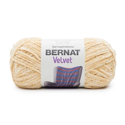 Bernat® Fil Velvet™, Polyester #5 Volumineux, 10,5oz/300g