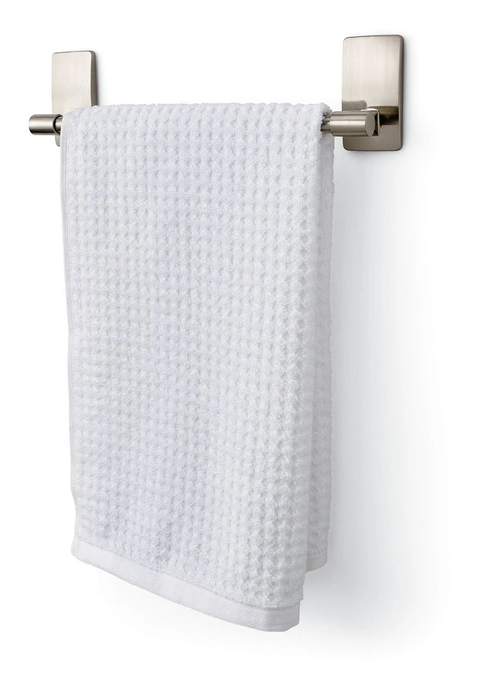 Porte-serviette à mains pour la salle de bain Command(MC), BATH41-SN-EF, nickel satiné, 1,4 kg (3 lb) BATH41-SN-EF, nickel satiné