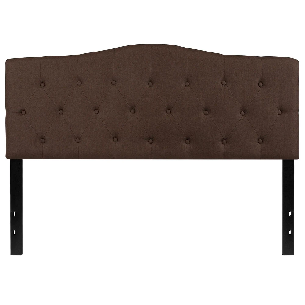 Tête de lit Cambridge grand touffetée et rembourrée en tissu brun foncé