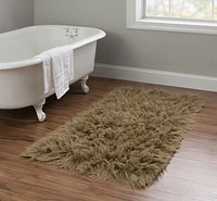 Tapis d'appoint Nouveau Flokati 1400 gr de 2' 4" x 4' 8", Champignon