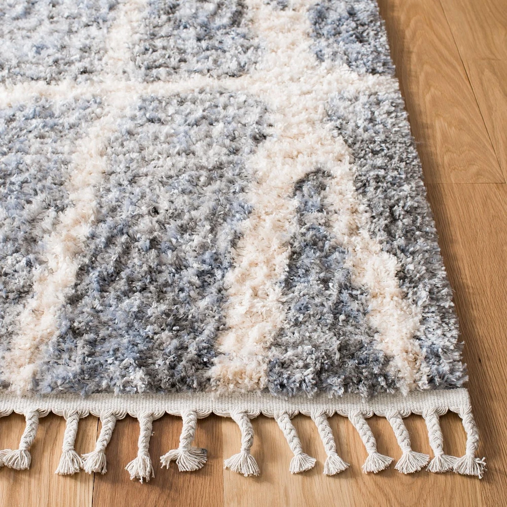 SAFAVIEH Berber Fringe Olga Geometric Shag Area Rug