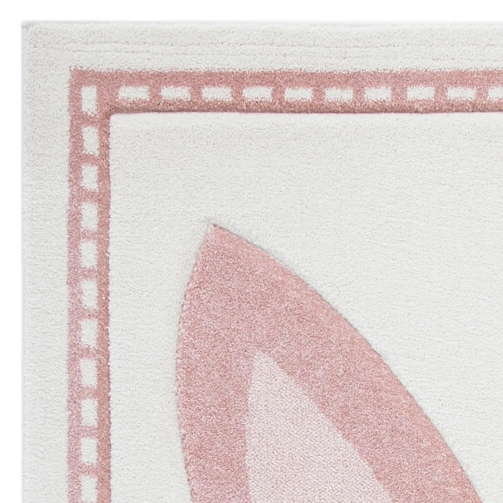 Safavieh Carousel Kids Clark Shy Bunny Area Rug