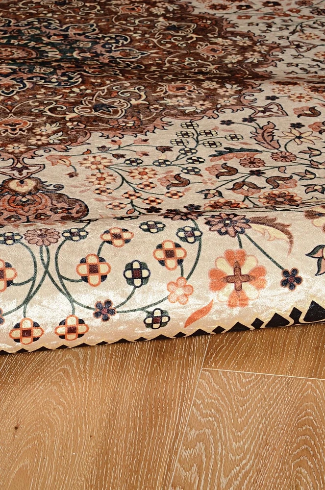 Tapis d'appoint Emerald Aerin noir & ivoire de 3 pi 3 po x 5 pi