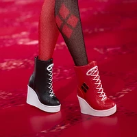 Barbie Signature Poupée Harley Quinn, de collection, maillet