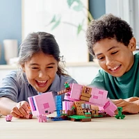 LEGO Minecraft The Pig House 21170 Toy Building Kit (490 Pieces)