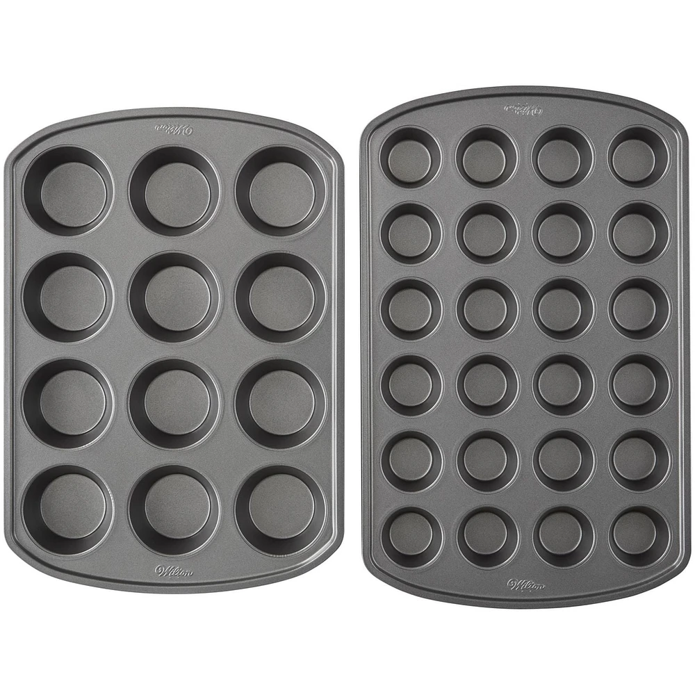 Ensemble de moules à muffins antiadhésifs de qualité supérieure Perfect Results Wilton, 2 pièces
