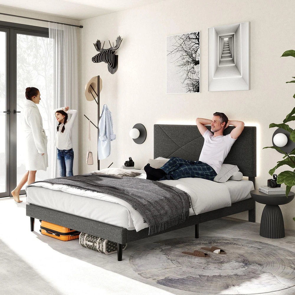 Cadre de lit rembourré pour enfants Homy Casa avec ports USB et tête de lit à lumière DEL, lattes métalliques robustes