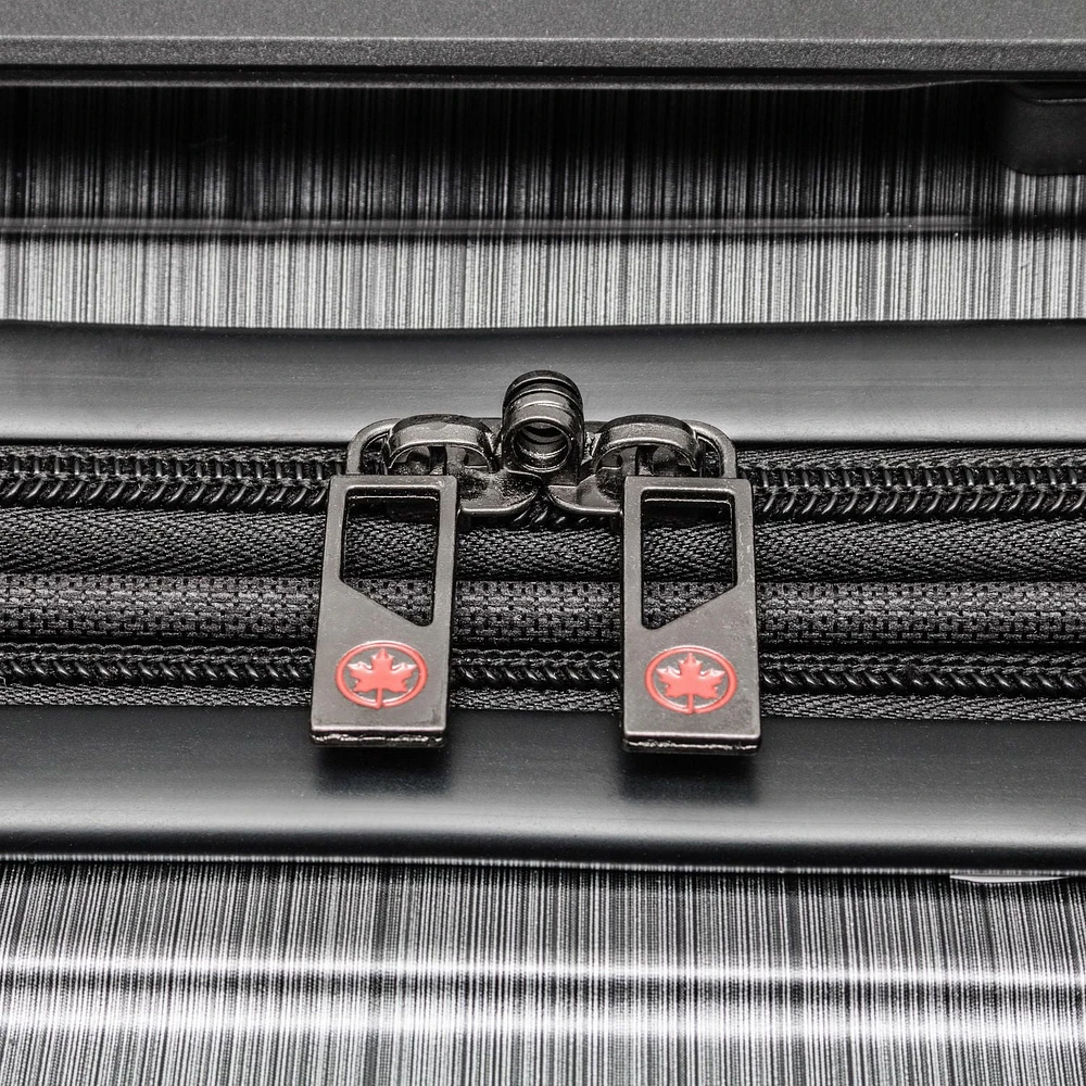 Air Canada 24" Magnum Collection Suitcase