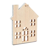 On the Surface Maison en bois avec bords pailletés argentés, décoration à accrocher ou étiquette-cadeau avec ficelle en jute pour accrocher