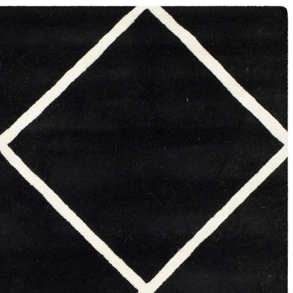 Safavieh Chatham Isaac Geometric Diamonds Area Rug