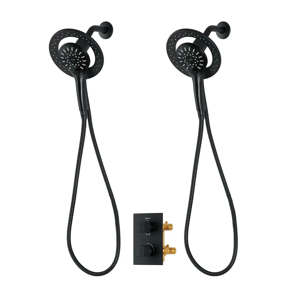 Valve thermostatique carrée avec déviateur à 4 voies d'Akuaplus®. 2 douchettes magnétiques à 3 réglages avec bouton poussoir et pommeau de douche pivotable. Fini noir mat
