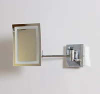 American Imaginations 17.44-in. W Magnifying Mirror AI-558