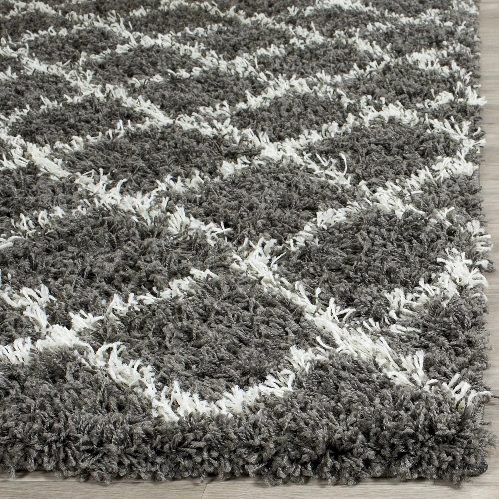 Safavieh Dallas Jerrie Tapis Géométrique Shag