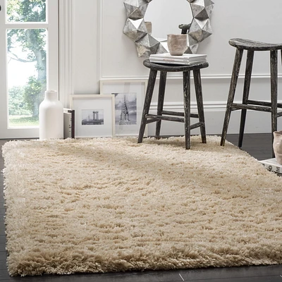 SAFAVIEH Polar Abbot Solid Extreme Plush Shag Area Rug
