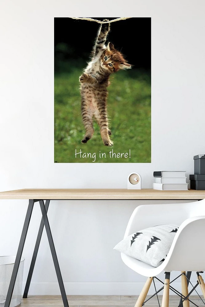 Famous Kitten Hang In There Poster Wall Poster, 22.375" x 34"
