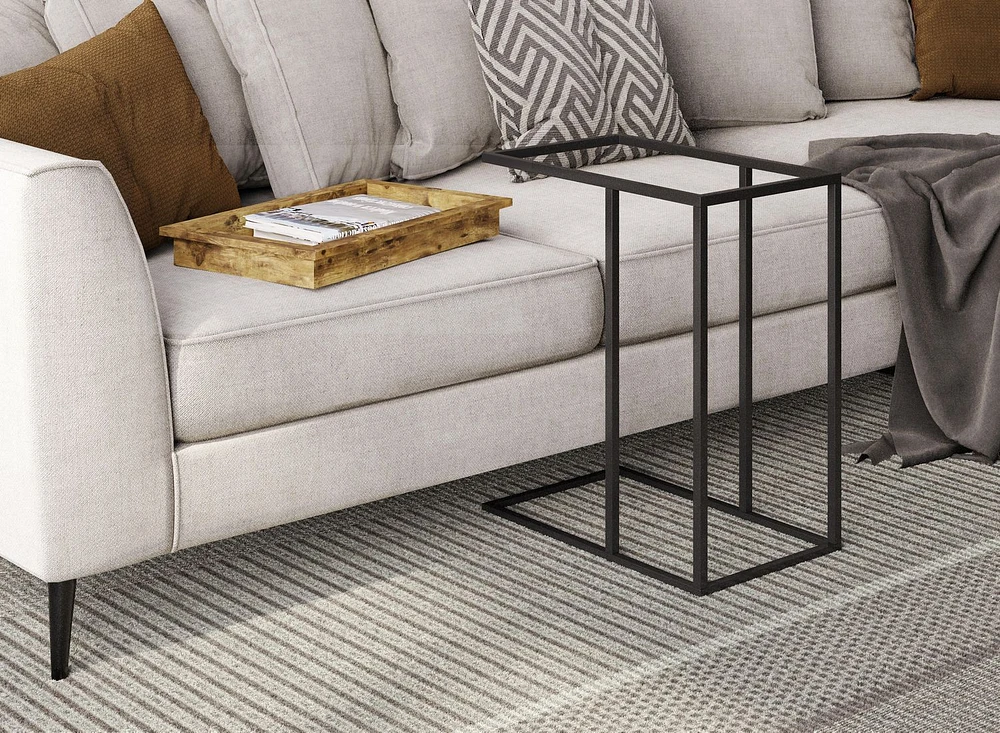 Table d'appoint. Table de bout pour salon. Table de chevet ou table de nuit. Petite table d'entrée. Facile à assembler. Aspect bois recyclé.