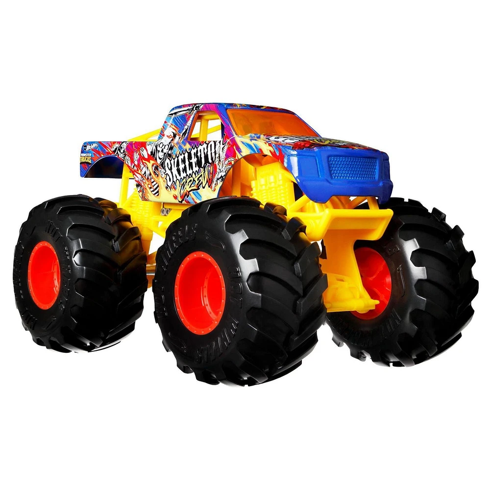 Hot Wheels Monster Trucks 1:24 scale the 909 Vehicle