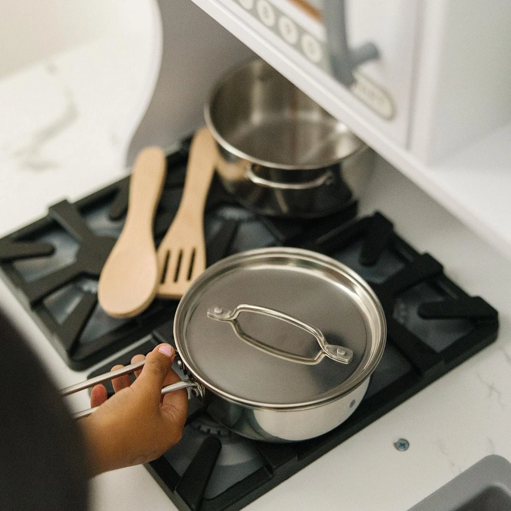 Melissa & Doug, Poêlons et casseroles en acier inoxydable, ensemble de cuisine pour enfants (8 pièces)