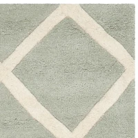 Safavieh Chatham Isaac Geometric Diamonds Area Rug