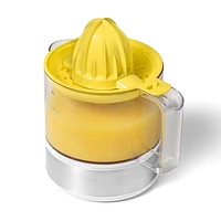 Starfrit Electric Citrus Juicer, Pressure-activated start