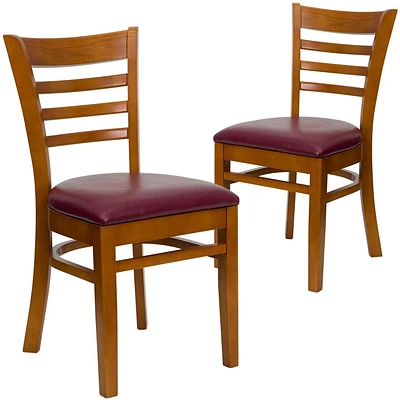 Lot de 2 pièces - Chaise de restaurant de la série HERCULES en bois de cerisier avec dossier échelle - siège en vinyle bourgogne
