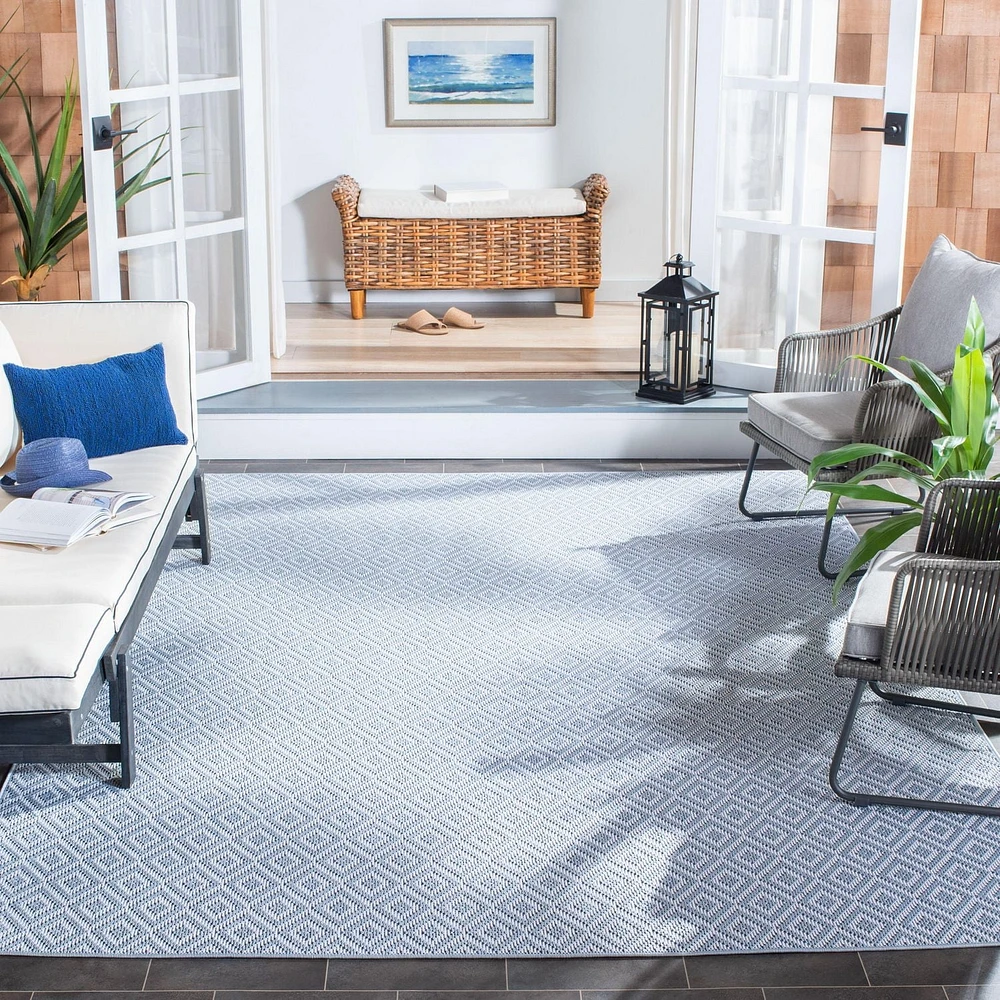 SAFAVIEH Bermuda Rio Geometric Indoor/Outdoor Area Rug
