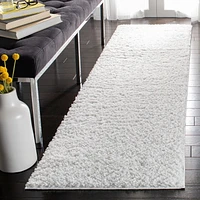 SAFAVIEH August Carlene Solid Plush Shag Area Rug
