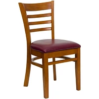 Lot de 2 pièces - Chaise de restaurant de la série HERCULES en bois de cerisier avec dossier échelle - siège en vinyle bourgogne