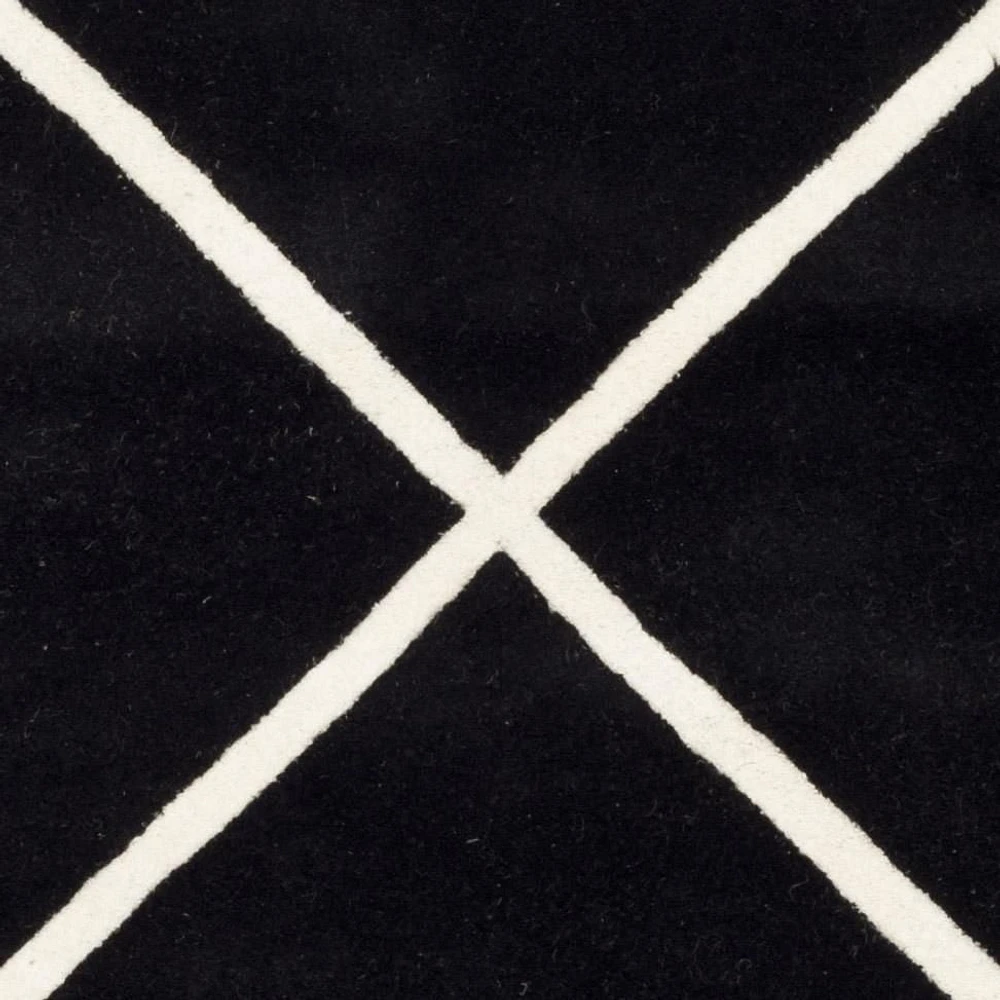 Safavieh Chatham Isaac Geometric Diamonds Area Rug