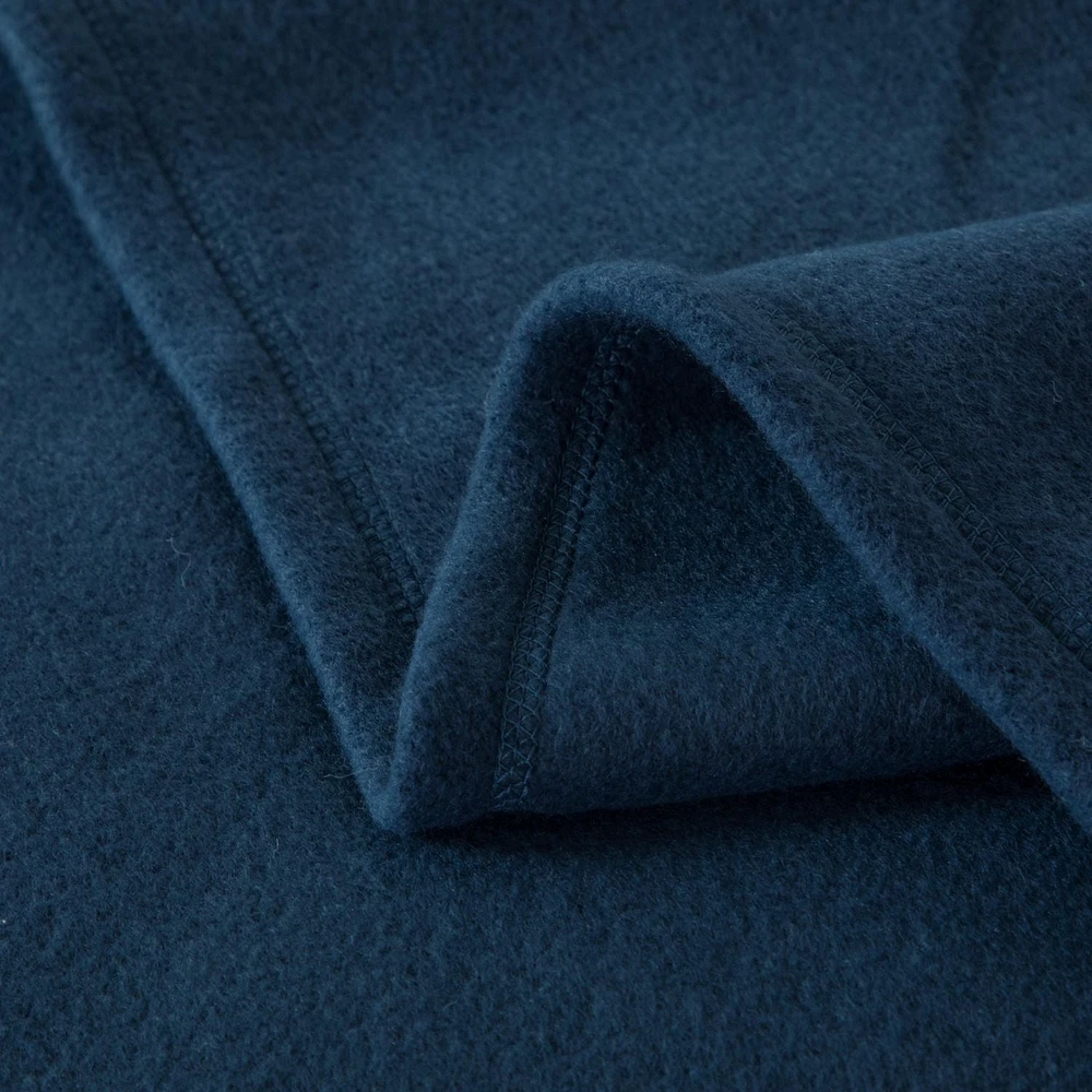 Couverture en micromolleton Mainstays Taille : lits 1/2 places/grand