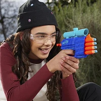 Nerf Elite 2.0, blaster Prospect QS-4, motif camo Wild Edition, 8 fléchettes Nerf Elite , 4 tirs, viseur de précision, poignée d'amorçage À partir de 8 ans