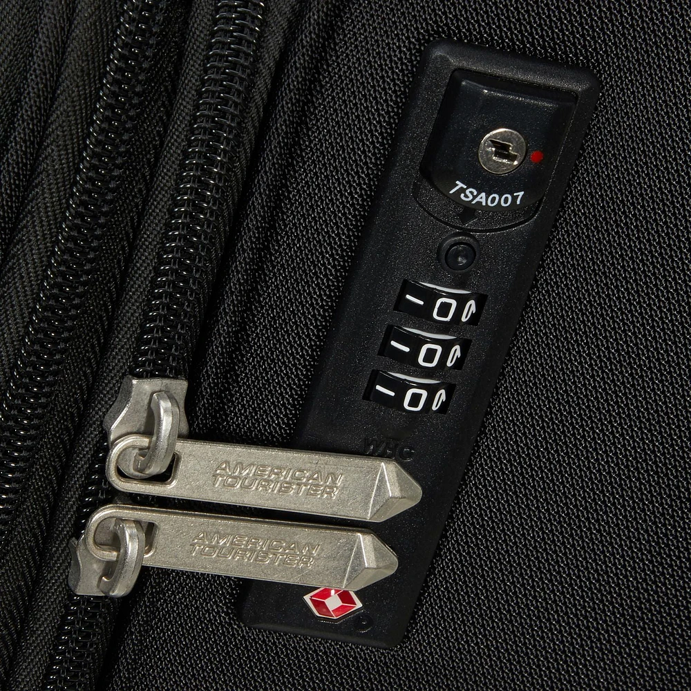 American Tourister SummerRide Spinner Carry On