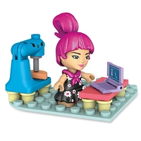 Mini-poupée Mega Construx Barbie Designer