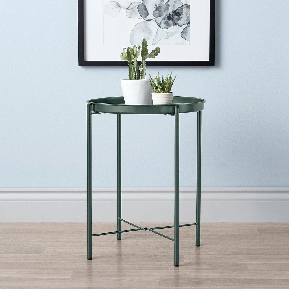 Table-Plateau HomeTrends