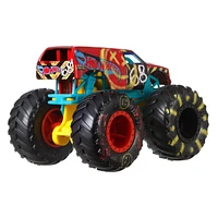 Coffret de 2 véhicules Demo Derby Monster Trucks Hot Wheels®, avec 1 camion à l’échelle 1:64