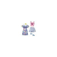 ​Coffret Tenues Barbie avec 2 tenues pour la poupée Barbie, comprend chemisier à carreaux avec jupe à carreaux, robe maillot bleue «GRL PWR» et 2 accessoires, cadeau pour les enfants de 3 à 8 ans