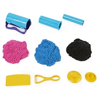 Kinetic Sand,Coffret Slice N' Surprise avec 383 g de sable de jeu noir, rose et bleu et 7 outils, Jouets sensoriels pour les enfants à partir de 3 ans