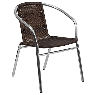 Chaise de restaurant empilable commerciale pour l'intérieur et l'extérieur en aluminium et rotin brun foncé